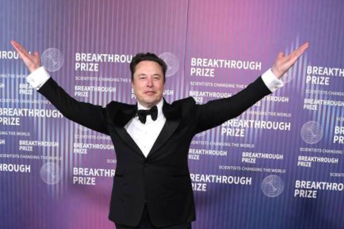 Elon Musk's Red Carpet Robot Reboot: A Breakdown of Billionaire Posing